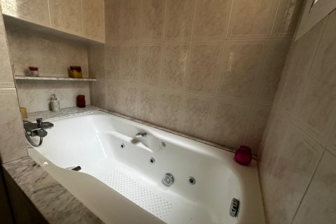 Купить квартиру в Сантс-Монтжуик, Барселона, Испания с 4 спальни, 120м², № 2181 - фото 26