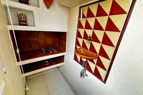 Купить квартиру в Сантс-Монтжуик, Барселона, Испания с 4 спальни, 120м², № 2181 - фото 10