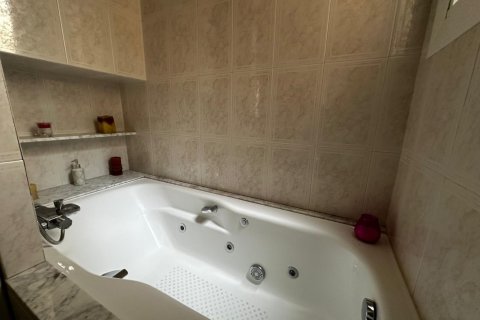 Купить квартиру в Сантс-Монтжуик, Барселона, Испания с 4 спальни, 120м², № 2181 - фото 27