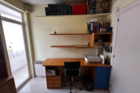 Купить квартиру в Сантс-Монтжуик, Барселона, Испания с 4 спальни, 120м², № 2181 - фото 19