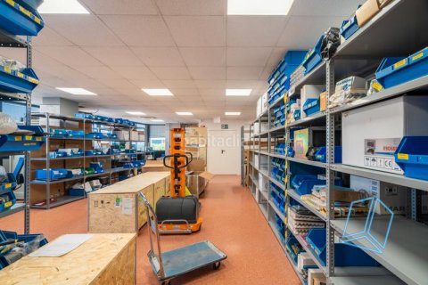 Купить офис в Сантс-Монтжуик, Барселона, Испания студия, 806м², № 2180 - фото 28