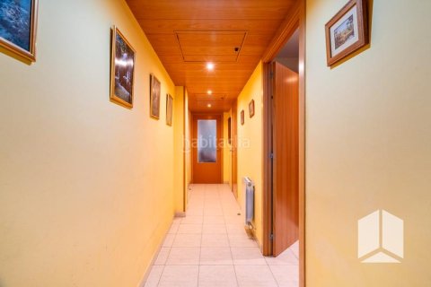 Купить квартиру в Кастельдефельс, Испания с 3 спальни, 104м², № 2177 - фото 10