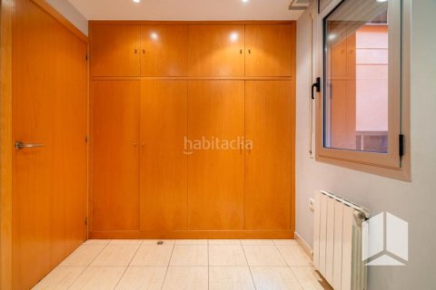 Купить квартиру в Кастельдефельс, Испания с 3 спальни, 104м², № 2177 - фото 14