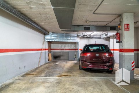 Купить квартиру в Кастельдефельс, Испания с 3 спальни, 104м², № 2177 - фото 24