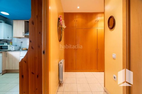 Купить квартиру в Кастельдефельс, Испания с 3 спальни, 104м², № 2177 - фото 15