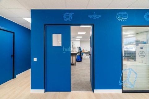 Купить офис в Сантс-Монтжуик, Барселона, Испания студия, 806м², № 2183 - фото 24