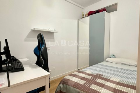 Купить квартиру в Санта-Колома-де-Граменет, Испания с 4 спальни, 112м², № 2179 - фото 6
