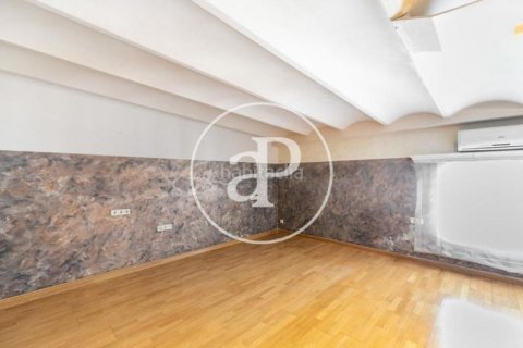 Купить квартиру в Эшампле, Испания с 5 спален, 246м², № 2444 - фото 22