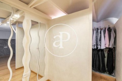 Купить квартиру в Эшампле, Испания с 5 спален, 246м², № 2444 - фото 25