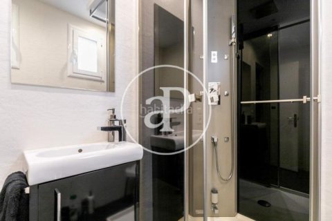 Купить квартиру в Эшампле, Испания с 5 спален, 246м², № 2444 - фото 9