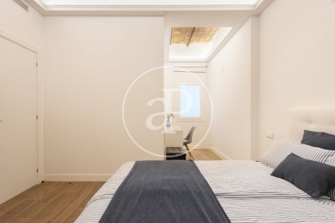 Купить квартиру в Эшампле, Испания с 3 спальни, 150м², № 2445 - фото 14