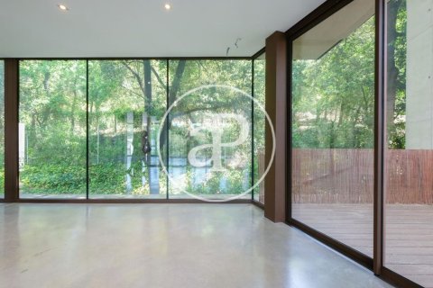 Купить дом в Сан-Кугат-дель-Вальес, Испания с 5 спален, 573м², № 2448 - фото 9