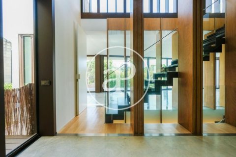 Купить дом в Сан-Кугат-дель-Вальес, Испания с 5 спален, 573м², № 2448 - фото 6