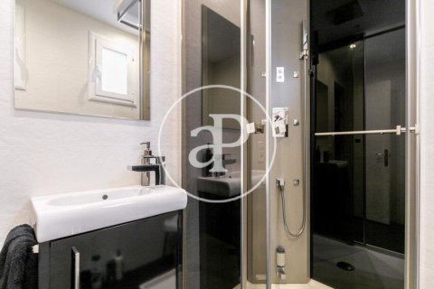 Купить квартиру в Эшампле, Испания с 5 спален, 246м², № 2443 - фото 9