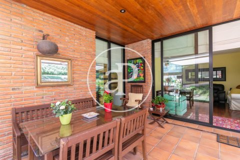 Купить дом в Сан-Жуст-Десверн, Испания с 6 спален, 406м², № 2446 - фото 3