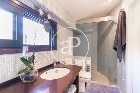 Купить дом в Сан-Жуст-Десверн, Испания с 6 спален, 406м², № 2446 - фото 21