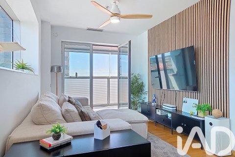 3 bedrooms apartment for sale in L'Hospitalet de Llobregat, Barcelona, Catalonia, Spain № 7488 - photo 2