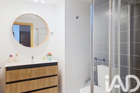 3 bedrooms apartment for sale in L'Hospitalet de Llobregat, Barcelona, Catalonia, Spain № 7488 - photo 11