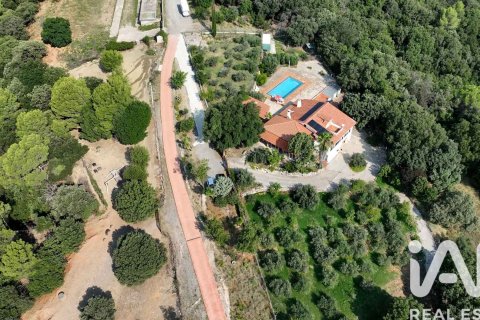 Купить дом в Терраса, Испания с 4 спальни, 1323м², № 7483 - фото 5