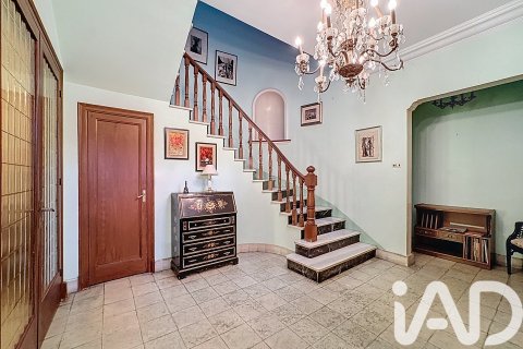 7 bedrooms townhouse for sale in El Masnou, Barcelona, Catalonia, Spain № 7484 - photo 20