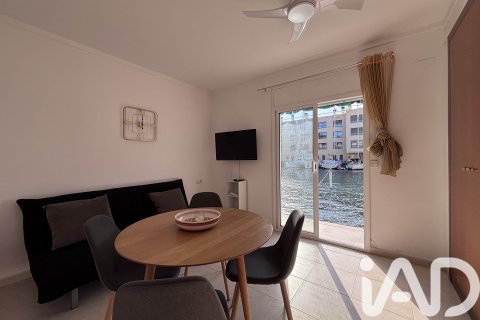 3 bedrooms townhouse for sale in Castello d'Empuries, Girona, Catalonia, Spain № 7485 - photo 8