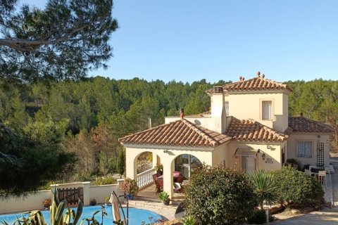 4 bedrooms house for sale in L'Ametlla de Mar, Tarragona, Catalonia, Spain № 7487 - photo 15