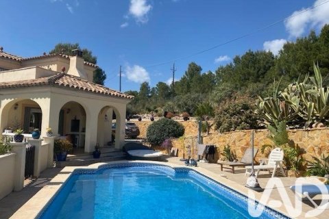 4 bedrooms house for sale in L'Ametlla de Mar, Tarragona, Catalonia, Spain № 7487 - photo 13