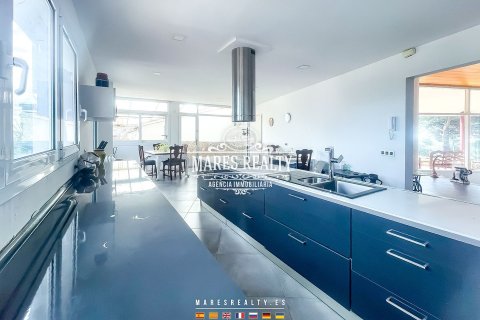 Купить виллу в Матаро, Испания с 4 спальни, 403м², № 1043 - фото 16