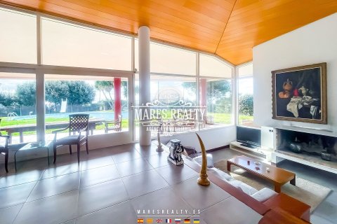 Купить виллу в Матаро, Испания с 4 спальни, 403м², № 1043 - фото 8