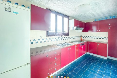 Купить коммерческую недвижимость в Калелья, Испания 949м², № 1039 - фото 15