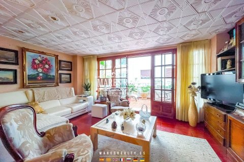 Купить коммерческую недвижимость в Калелья, Испания 949м², № 1039 - фото 3