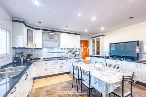 6 chambres villa à vendre à Argentona, Barcelona, Catalonia, Spain № 1041 - photo 12