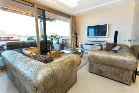 Купить квартиру в Гава, Испания с 3 спальни, 135м², № 1117 - фото 8