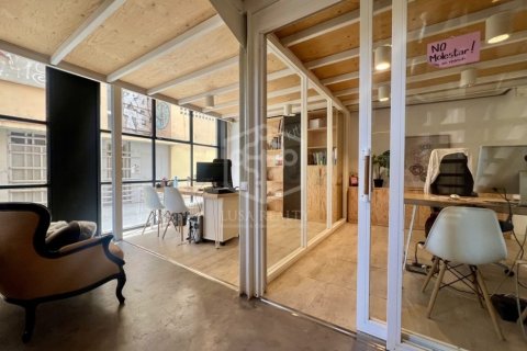 Снять в аренду коммерческую недвижимость в Барселона, Испания 184м², № 1119 - фото 4