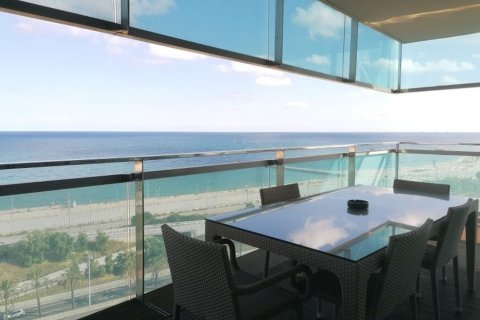 Купить квартиру в Барселона, Испания с 4 спальни, 220м², № 1121 - фото 25