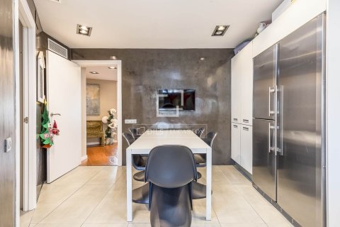 5 chambres penthouse à vendre à Barcelona, Catalonia, Spain № 3721 - photo 30