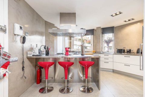 5 chambres penthouse à vendre à Barcelona, Catalonia, Spain № 3721 - photo 8