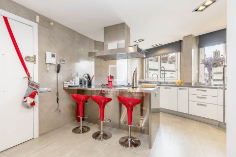 5 chambres penthouse à vendre à Barcelona, Catalonia, Spain № 3721 - photo 9