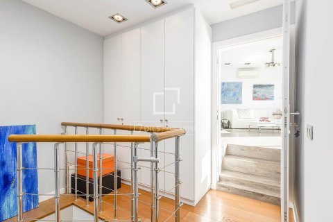 5 chambres penthouse à vendre à Barcelona, Catalonia, Spain № 3721 - photo 28