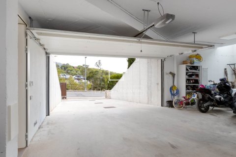 4 chambres villa à vendre à Teia, Barcelona, Catalonia, Spain № 3722 - photo 25