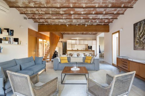 4 chambres villa à vendre à Barcelona, Catalonia, Spain № 3724 - photo 9