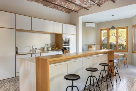 4 chambres villa à vendre à Barcelona, Catalonia, Spain № 3724 - photo 20