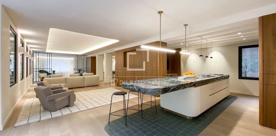 5 chambres apartment à vendre à Barcelona, Catalonia, Spain № 3719