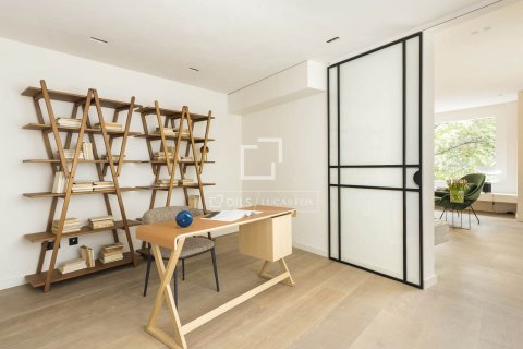 5 chambres apartment à vendre à Barcelona, Catalonia, Spain № 3719 - photo 10