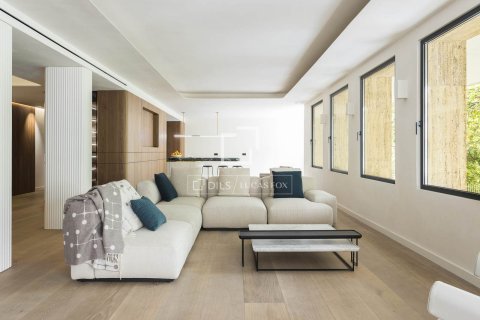 5 chambres apartment à vendre à Barcelona, Catalonia, Spain № 3719 - photo 6