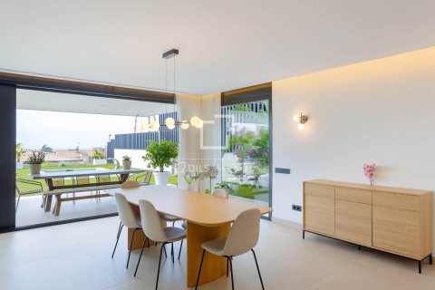 6 chambres villa à vendre à Teia, Barcelona, Catalonia, Spain № 3718 - photo 10