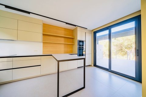 3 bedrooms house for sale in Lloret de Mar, Girona, Catalonia, Spain № 7199 - photo 14