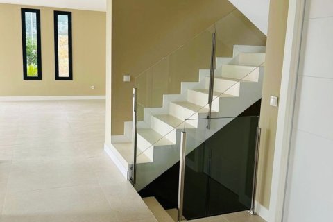 3 bedrooms house for sale in Lloret de Mar, Girona, Catalonia, Spain № 7199 - photo 25