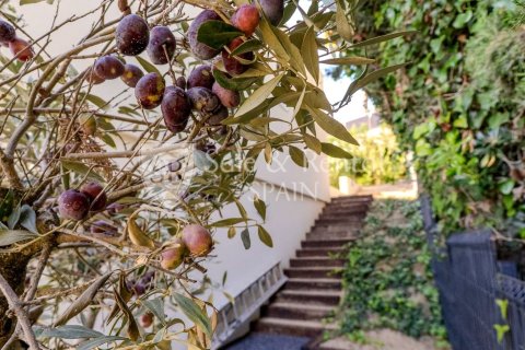 3 bedrooms house for sale in Lloret de Mar, Girona, Catalonia, Spain № 7149 - photo 24