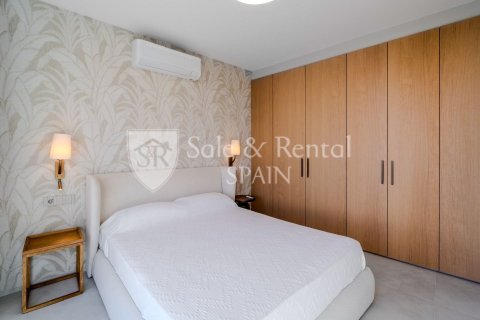 3 bedrooms house for sale in Lloret de Mar, Girona, Catalonia, Spain № 7149 - photo 17